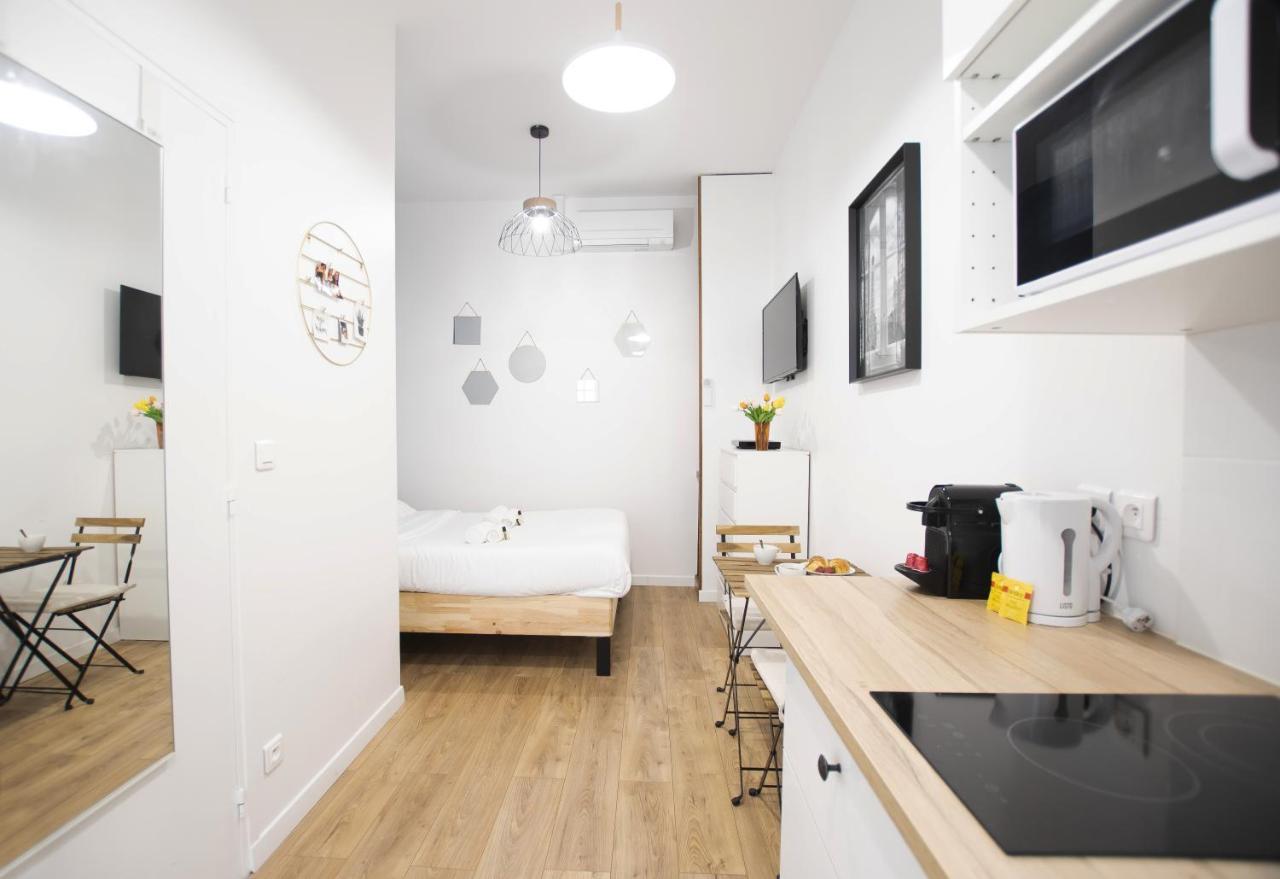 Great Studio Near The Eiffel Tower Paris Eksteriør billede