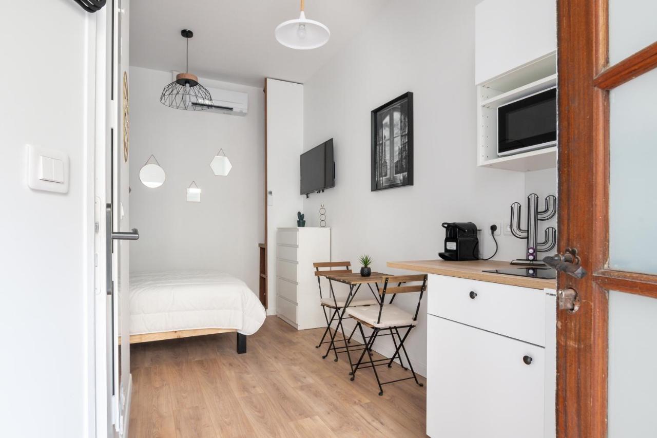 Great Studio Near The Eiffel Tower Paris Eksteriør billede